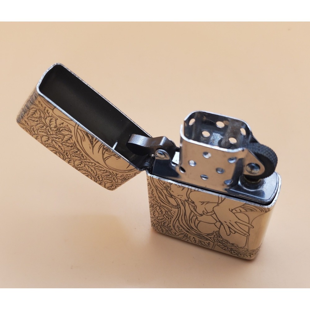 Zippo Lighter With An Engraved Sexy Nude Woman, Polished, Multi Sided - Picture 5 of 6